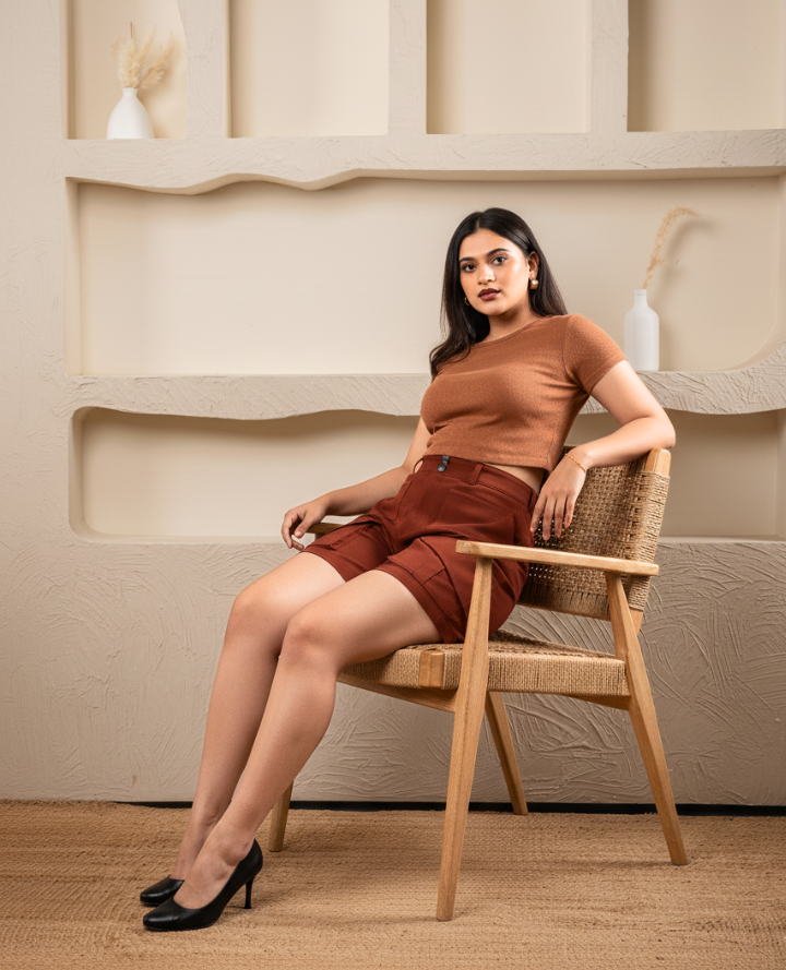 Brown Utility Shorts: Casual Pocketed Comfort