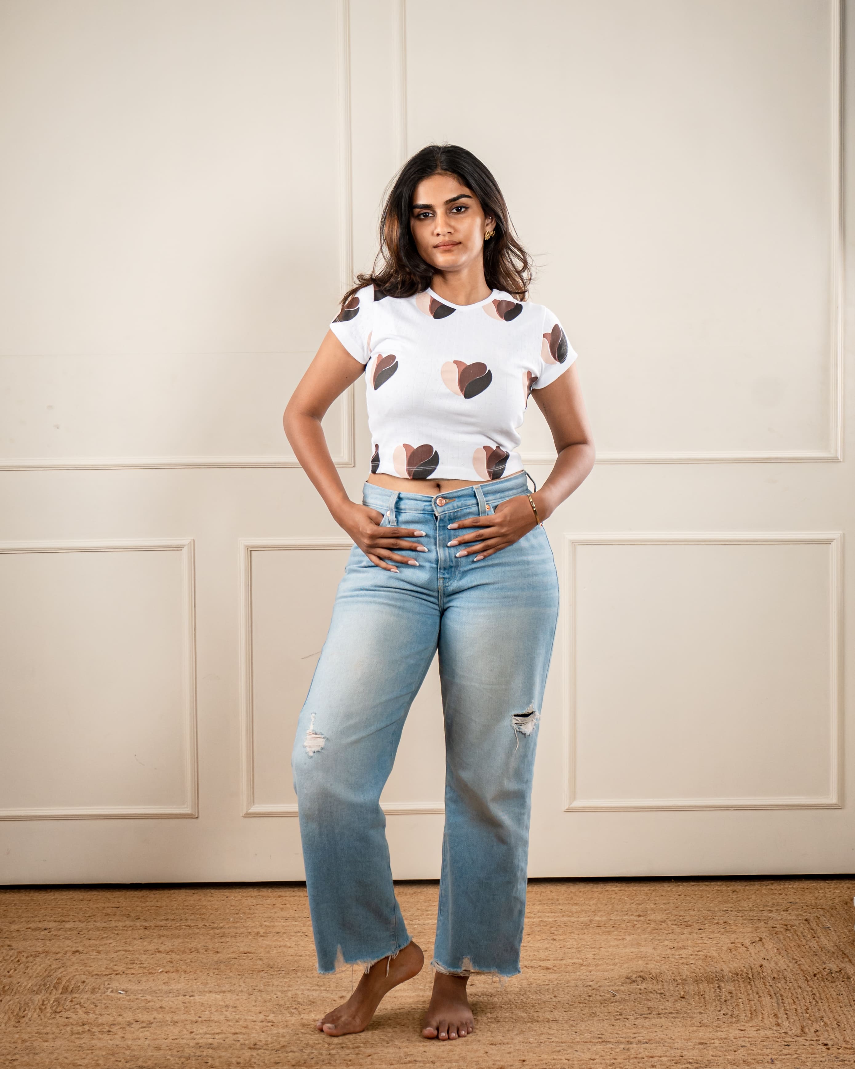 Coffee Bean Brown Crop Top: Minimal Autumn Vibe - White