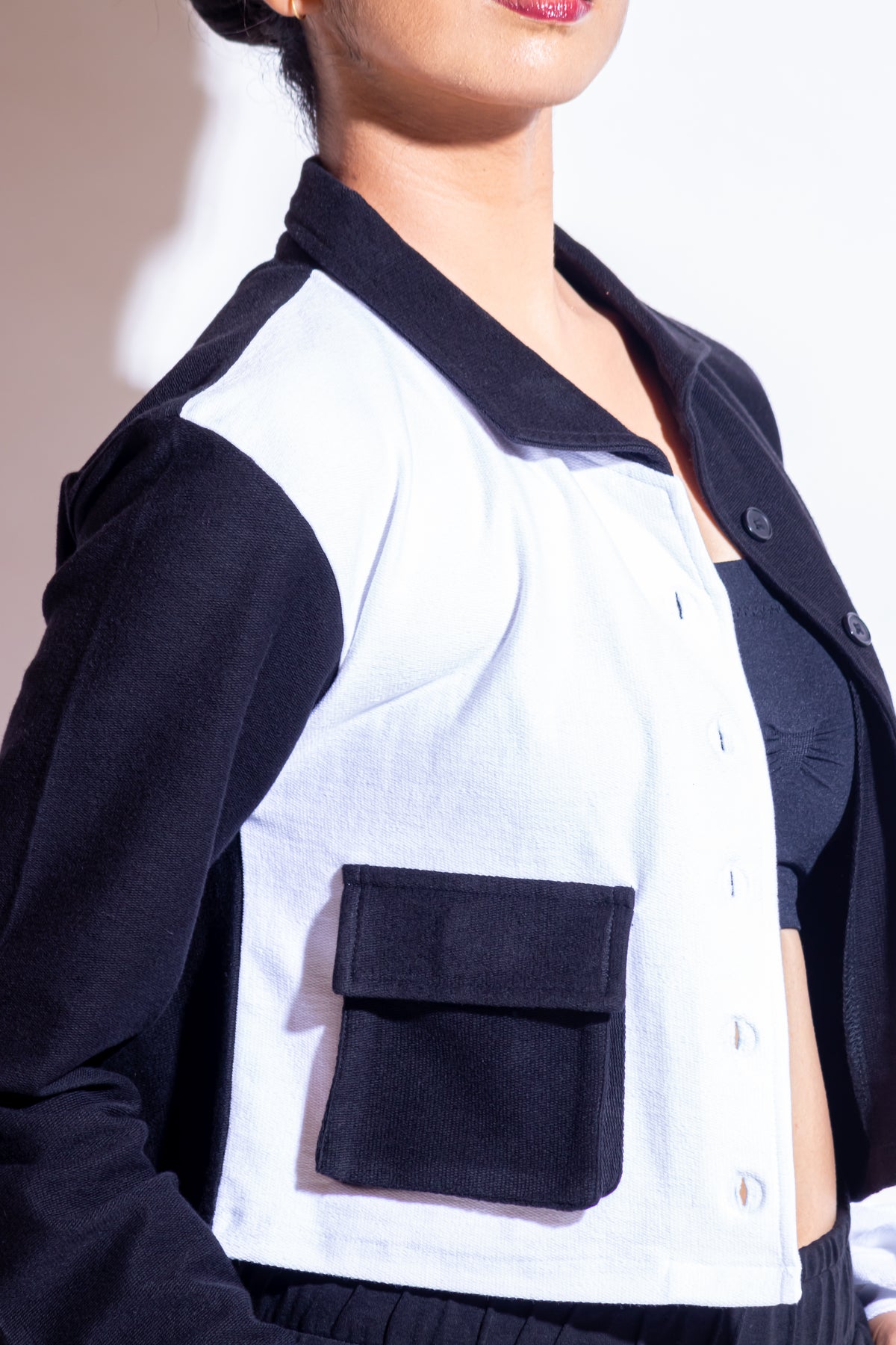 Dautee Crop Jacket with Cargo Pockets - Black