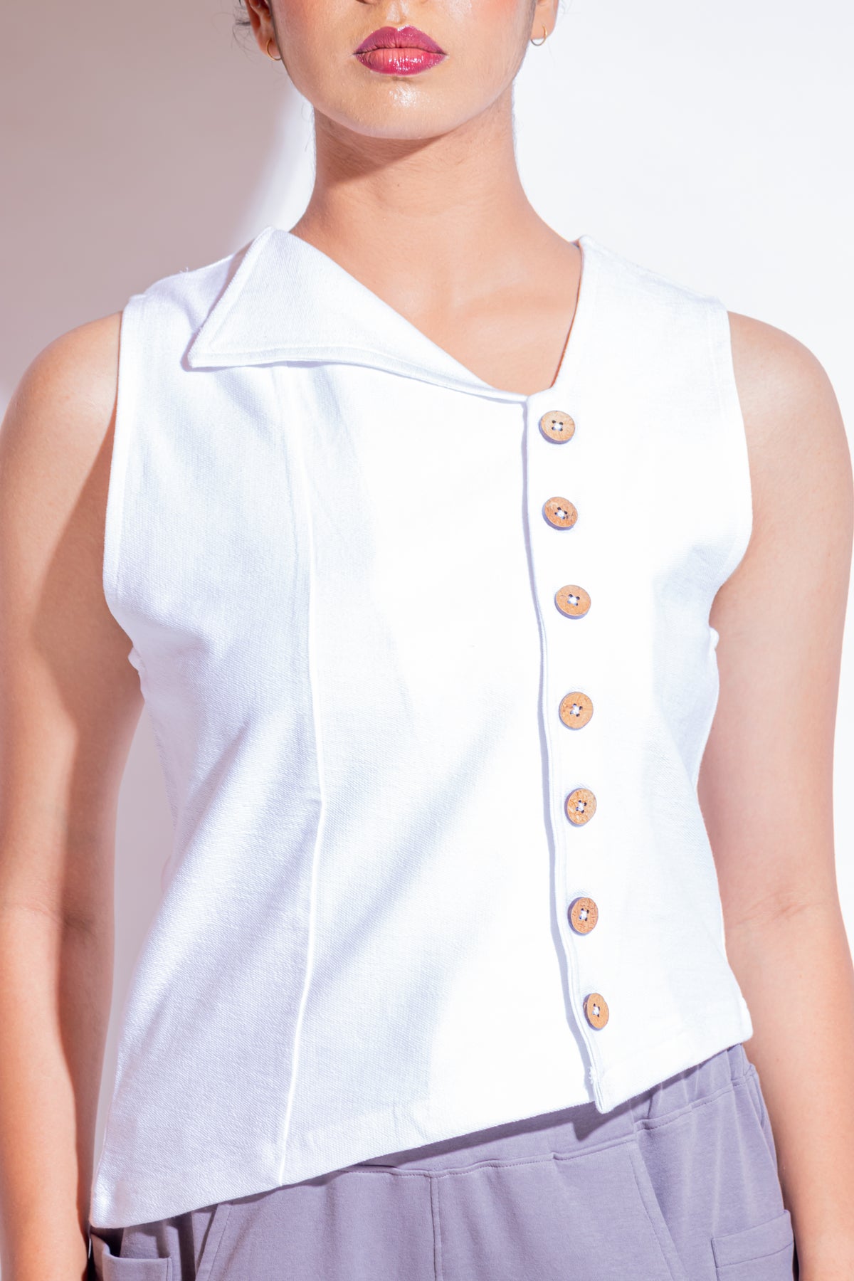 Dautee Asymmetric statement shirt - White