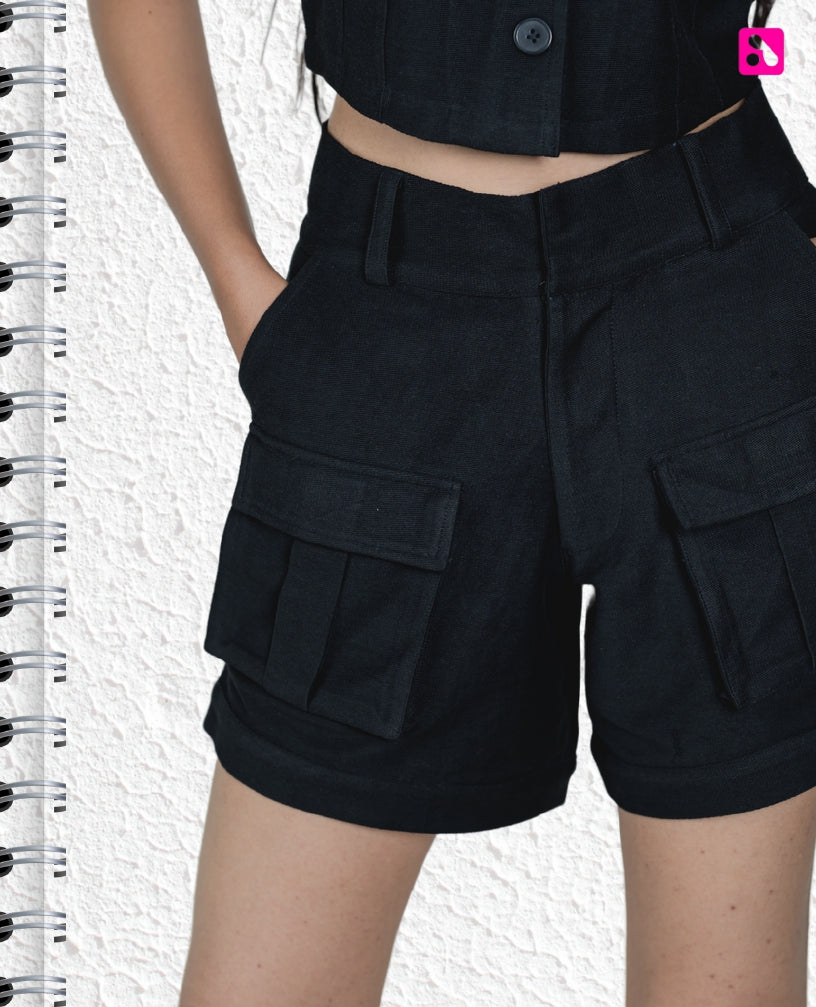 Dautee Baggy Cargo Shorts - Black